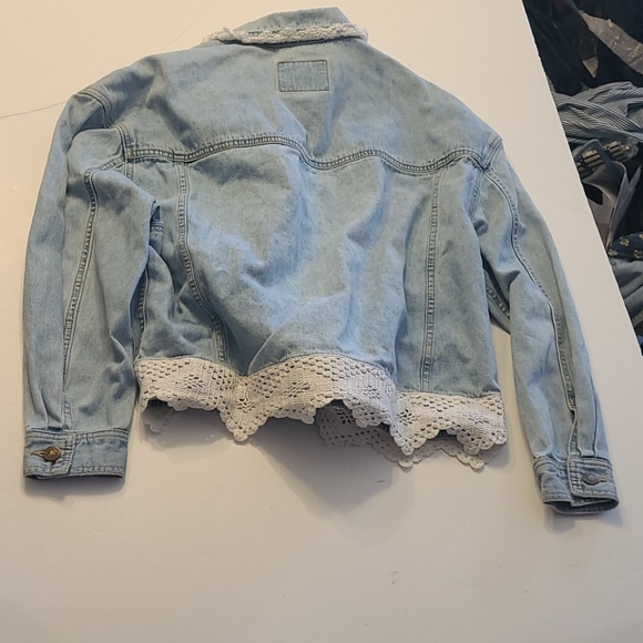 Liz Authentic trucker lace denim jacket Medium - Picture 4 of 7